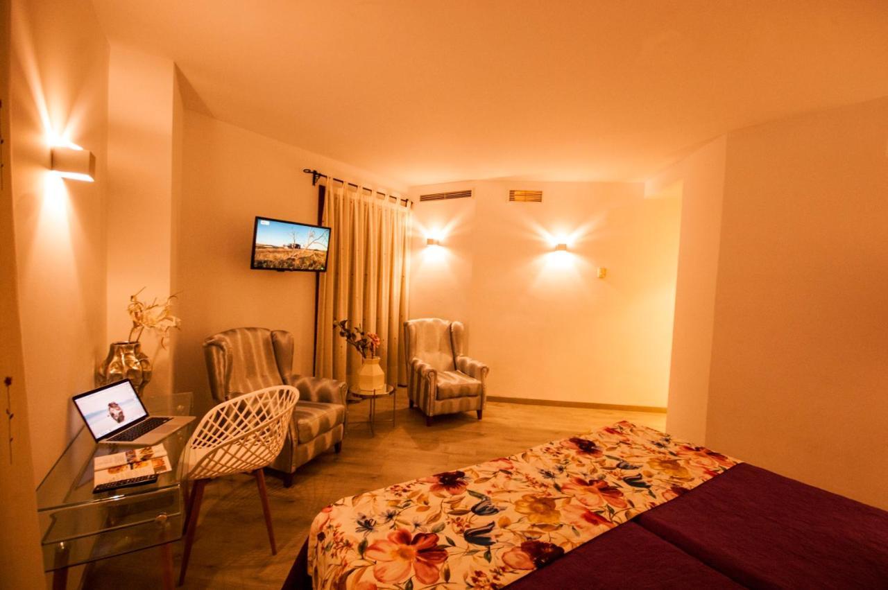 Hotel Hc Zoom Pozoblanco Esterno foto